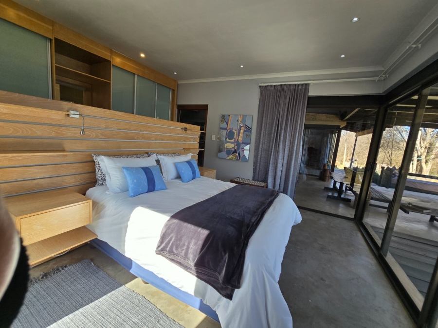 4 Bedroom Property for Sale in Viljoenskroon Rural Free State